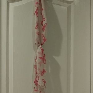 Breast cancer scarf